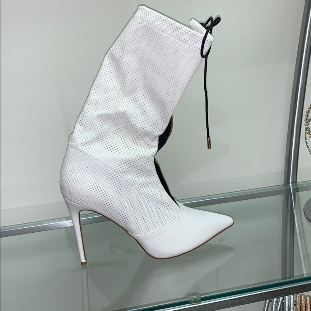 Absolute ankle bootie